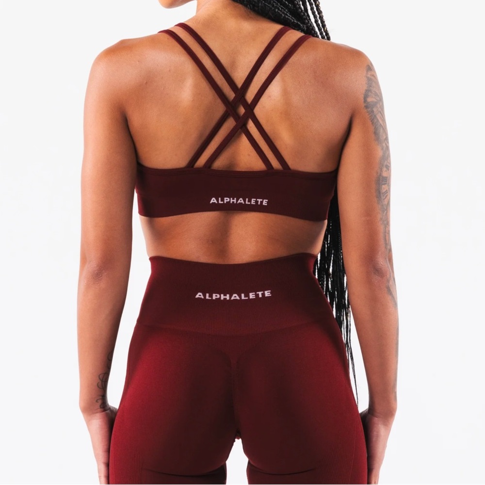 Alphalete Women's Burgundy leggings Set
